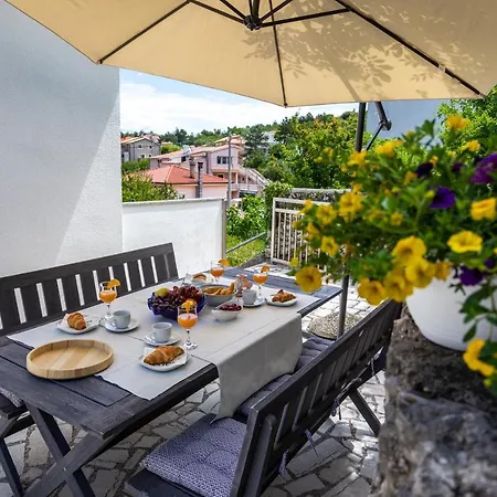 Apartman Maris Vrbnik Exterior photo