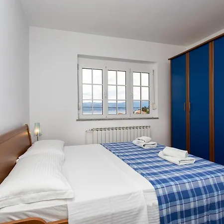 Apartman Maris Vrbnik Exterior photo